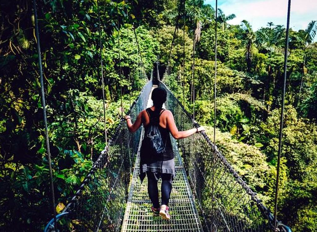 SENDERISMO POR LOS PUENTES COLGANTES